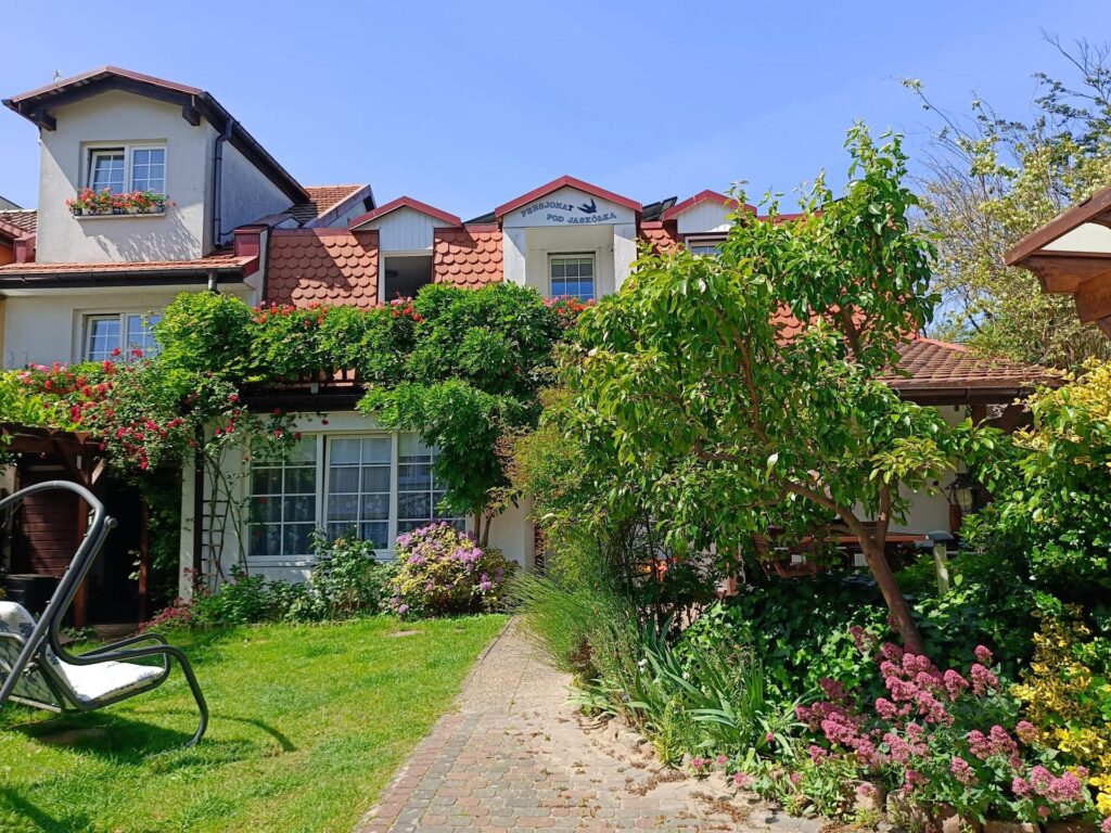 Ogród Pensjonatu nad morzem w Ustce